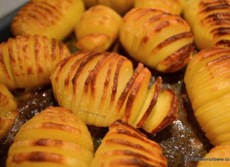 Cartofi Hasselback la cuptor reteta traditionala de cartofi acordeon cum si cat se coc cartofii copti hasselback (2)