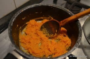 morcov ras calit pentru ciorba de bruta falsa cu ciuperci (1)