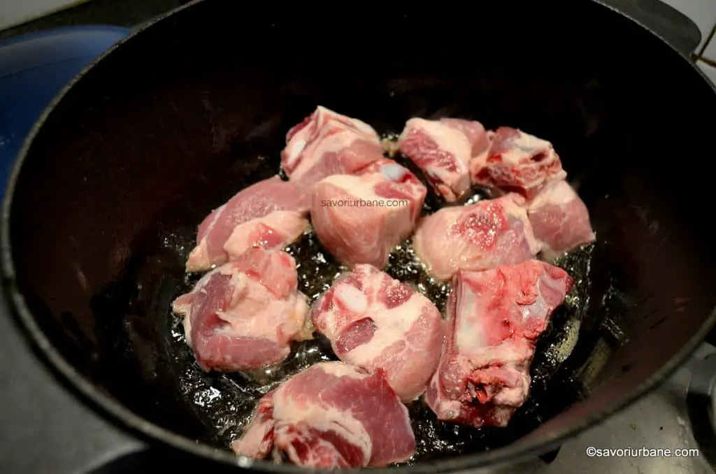 preparare reteta varza acra cu carne de porc gulas secuiesc (2)