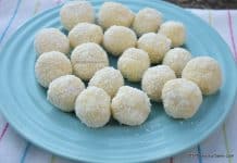 Bomboane Raffaello reteta simpla + VIDEO Bomboane Raffaello reteta simpla de casa savori urbane