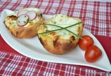 Briose aperitiv cu branza si usturoi Briose aperitiv cu branza si usturoi savori urbane