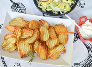 Cartofi cu parmezan si rozmarin la cuptor Cartofi cu parmezan si rozmarin la cuptor