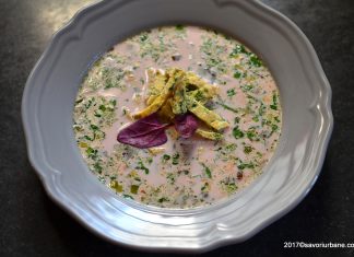 Ciorba de loboda, stevie, urzici sau salata verde – reteta ardeleneasca Ciorba de loboda, stevie, urzici sau salata Savori Urbane