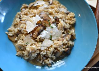 Risotto cu ciuperci, parmezan si unt – reteta traditionala italiana de orez cremos Risotto cu ciuperci, parmezan si unt - reteta traditionala italiana savori urbane