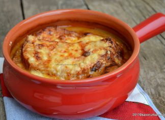 Supa de ceapa – reteta frantuzeasca Supa de ceapa - reteta frantuzeasca savori urbane