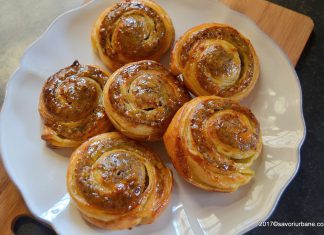 Melcisori cu nuca reteta vieneza melcisori cu nuca reteta vieneza savori urbane