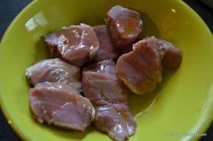 cum condimentam carnea pentru prajire la tigaie sau gratar (1)