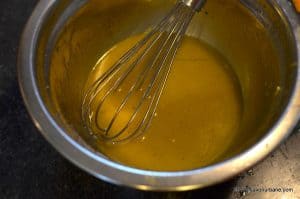 cum se face dressing pentru salata cu mustar miere si portocale (2)