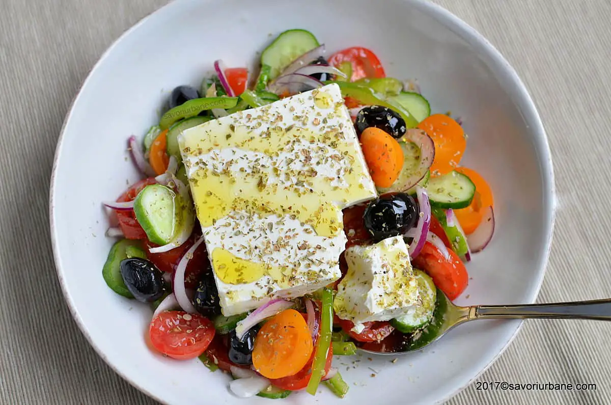 reteta originala salata greceasca
