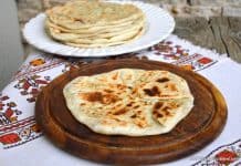 Placinte cu branza la tigaie reteta fara drojdie placinte cu branza la tigaie reteta fara drojdie savori urbane
