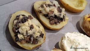 reteta cartofi copti cu ciuperci si branza gouda gratinata (1)