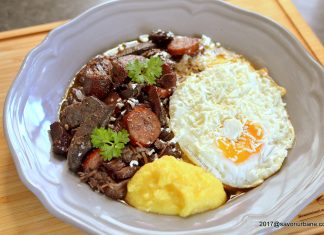 Tochitura moldoveneasca reteta traditionala Tochitura moldoveneasca reteta traditionala veche Savori Urbane 1