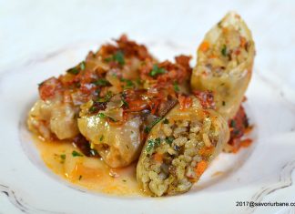 Sarmale de post cu ciuperci si orez in foi de varza acra Sarmale de post cu ciuperci si orez in foi de varza acra reteta savori urbane