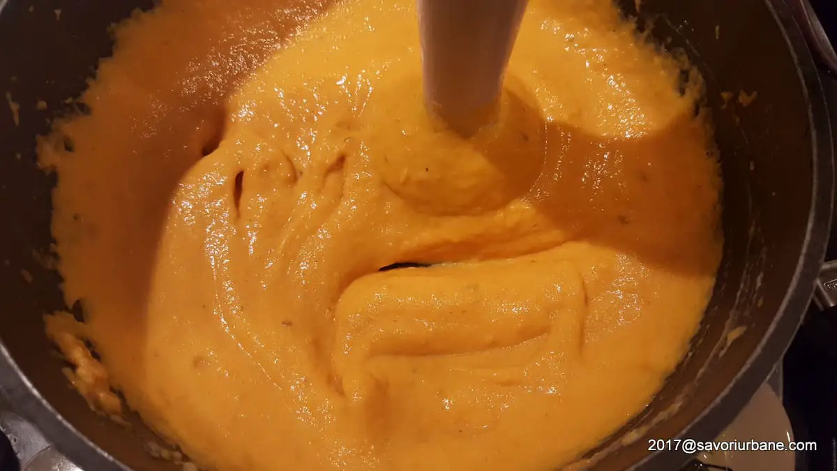 cum se face piure de morcovi cu blenderul de mana