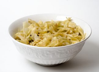 Taietei cu varza reteta ardeleneasca traditionala taietei cu varza reteta ardeleneasca traditionala savori urbane