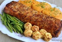 Cotlet de porc intreg la tava reteta de friptura rumena la cuptor Cotlet de porc intreg la tava reteta de friptura rumena savori urbane