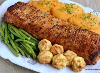 Cotlet de porc intreg la tava reteta de friptura rumena la cuptor Cotlet de porc intreg la tava reteta de friptura rumena savori urbane