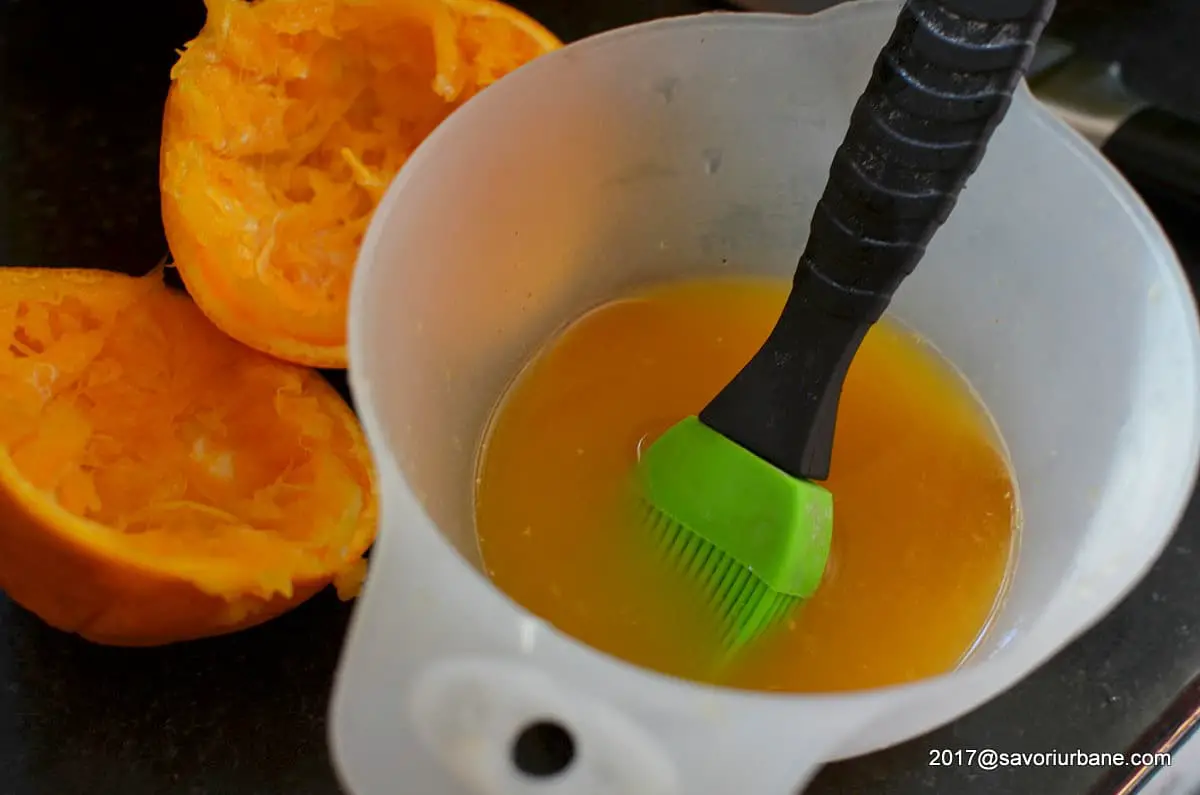 suc de portocale cu rom sau lichior pentru insiropat piscoturi