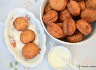 Gogosi pufoase cu branza de vaci reteta simpla Gogosi pufoase cu branza de vaci reteta simpla savori urbane