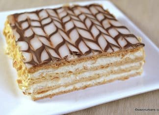 Millefeuille sau Tort Napoleon reteta clasica frantuzeasca Millefeuille sau Tort Napoleon reteta clasica frantuzeasca savori urbane