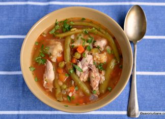 Ciorba de pui cu legume reteta simpla Ciorba de pui cu legume reteta simpla savori urbane