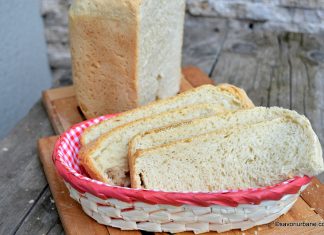 Paine de casa la masina de facut paine reteta pas cu pas Paine de casa la masina de facut paine aparat reteta savori urbane