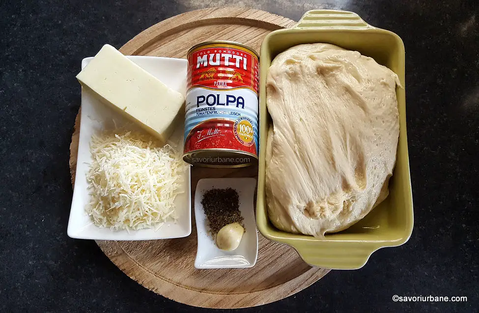 ingrediente panzerotti langosi cu mozzarella si sos de rosii