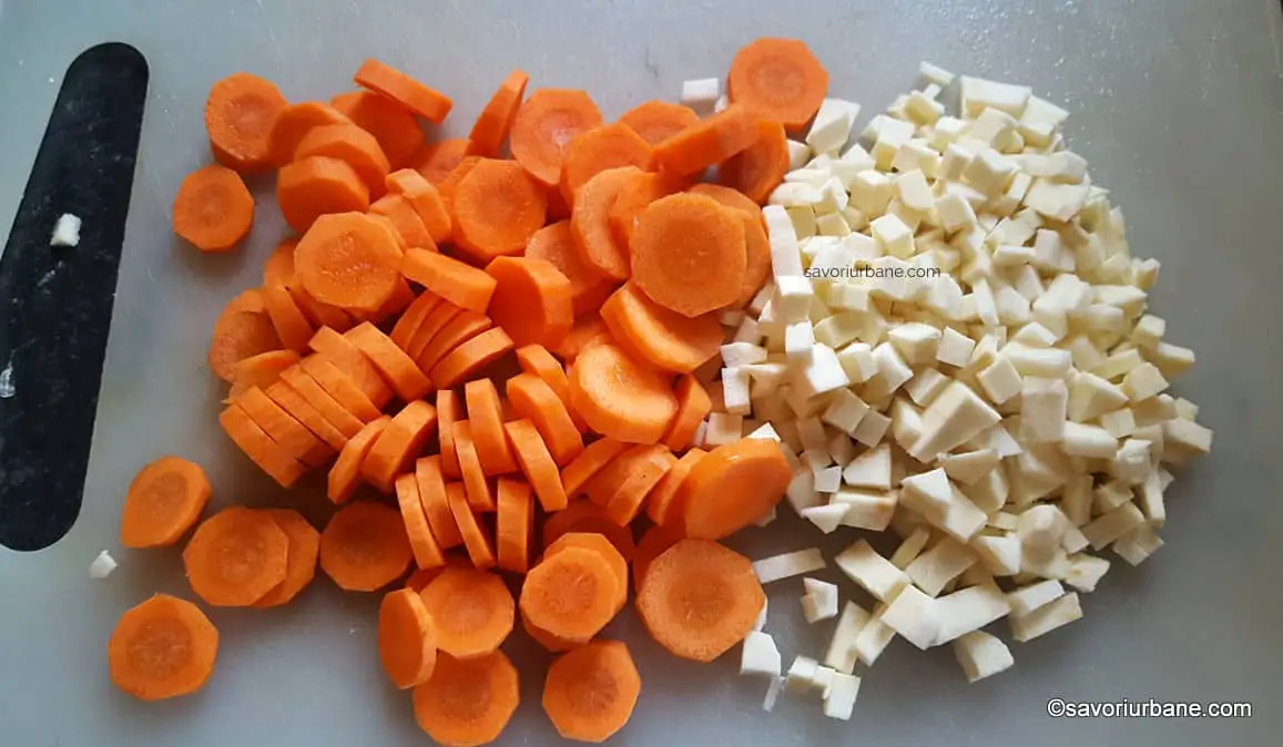 morcov si pastarnac pentru ciorba de cartofi de post