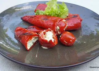 Ardei umpluti cu branza si usturoi la gratar Ardei umpluti cu branza si usturoi la gratar reteta savori urbane