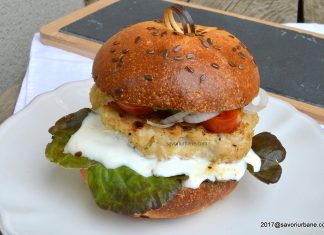 Hamburger de pui reteta de chicken burger de casa Hamburger de pui reteta de chicken burger de casa savori urbane