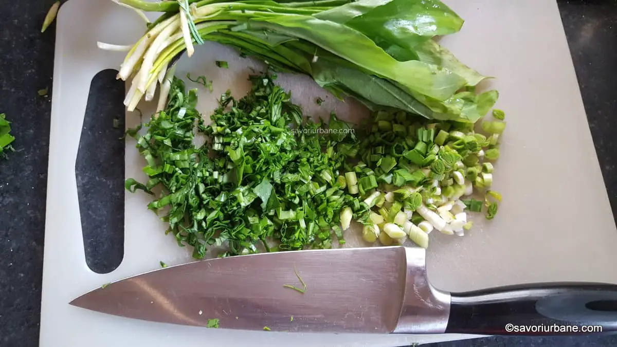usturoi verde si leurda pentru ciorba sau mancare