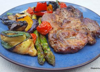 Ceafa de porc marinata in bere si prajita la gratar sau tigaie – rețeta video Ceafa de porc marinata in bere si prajita la gratar sau tigaie savori urbane reteta