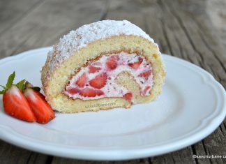 Ruladă cu căpșuni mascarpone și frișcă