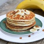 Clatite cu banane - reteta de pancakes cu banane Savori Urbane
