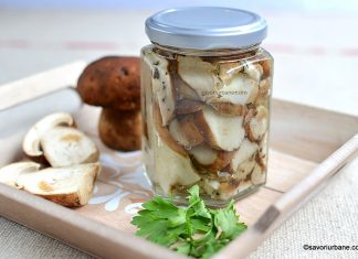 Hribi la borcan pentru iarnă – mânătărci sau pitoance în ulei cu usturoi Hribi la borcan pentru iarnă - mânătărci sau pitoance în ulei cu usturoi reteta savori urbane