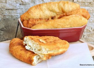 Langoși ca la langoșerie umpluți cu brânză și mărar rețeta video Langoși ca la langoșerie umpluți cu brânză și mărar reteta savori urbane