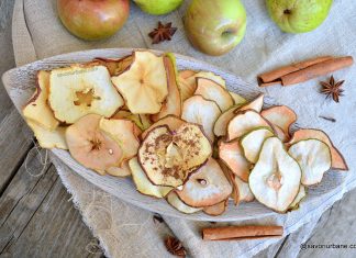 Mere și pere deshidratate rețeta de chipsuri de fructe fără zahăr Mere și pere deshidratate rețeta de chipsuri de fructe fără zahăr savori urbane