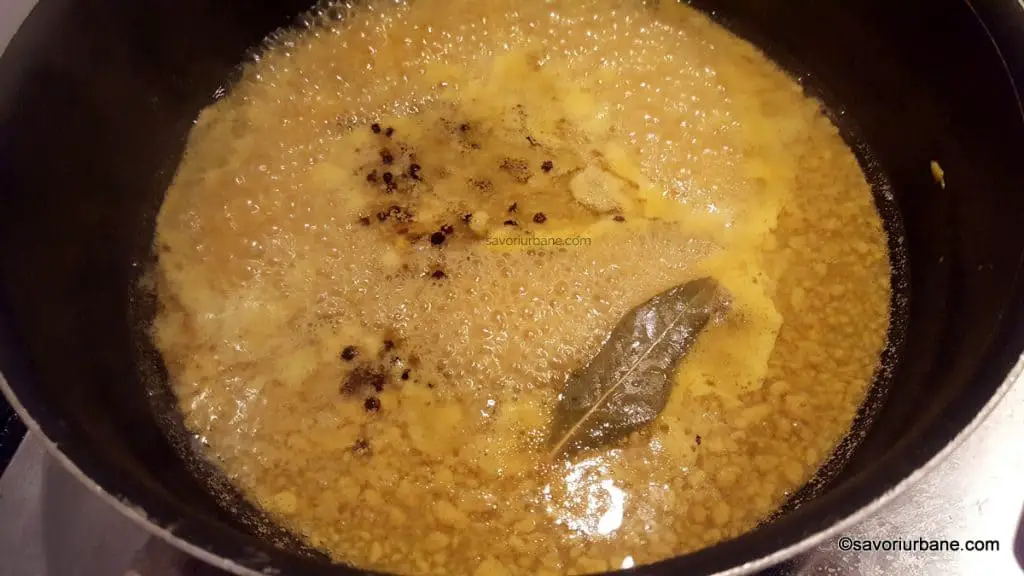 cum se face sos de mustar pentru gogosari la borcan (2)
