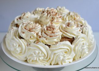 Tort de mere cu frișcă și zahăr ars (caramelizat) – rețeta veche de familie cum se face tort de mere cu frisca