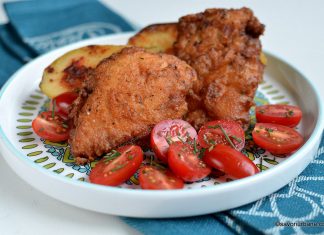 Șnițel de pui în aluat cu bere (nuggets) – piept de pui cu crustă rumenă și crocantă Șnițel de pui în aluat cu bere - piept de pui cu crustă rumenă și crocantă savori urbane