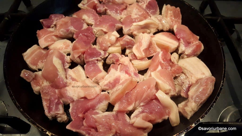 cum se prajeste carnea de porc la tigaie pentru varza calita (1)