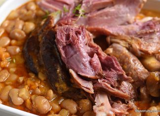 Iahnie de fasole cu ciolan afumat – rețeta VIDEO pentru Ziua Națională reteta ciolan afumat fiert