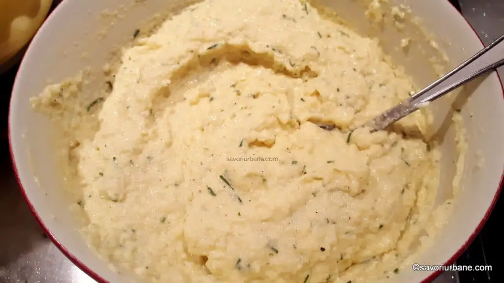 preparare conopida cu maioneza si usturoi salata cremoasa (4)