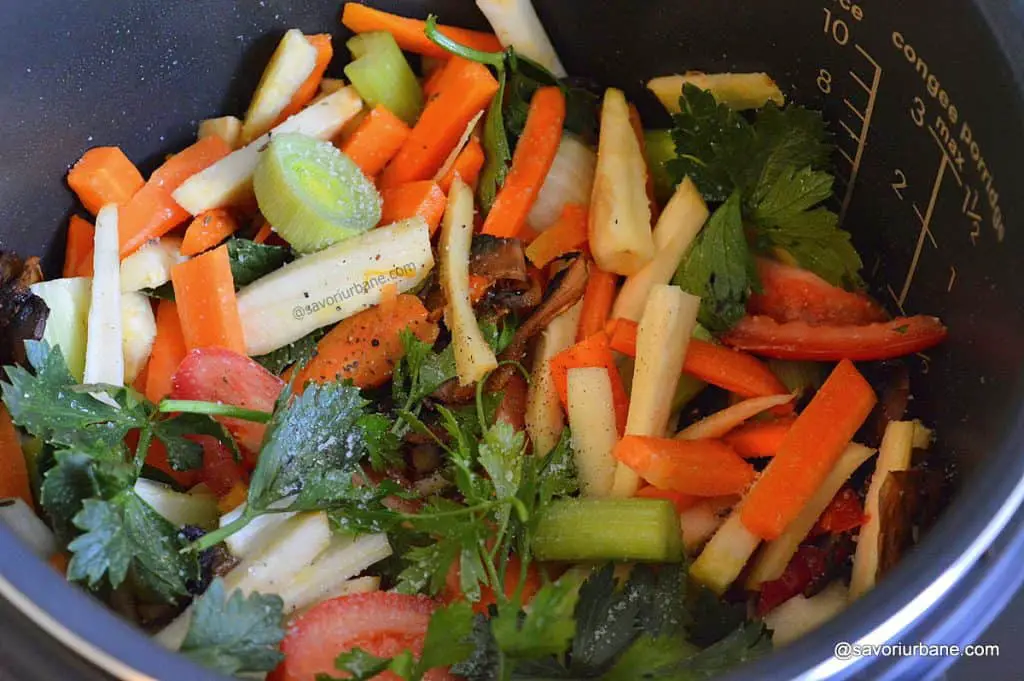 preparare supa de legume de post fara carne (3)