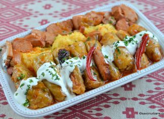 Sarmale tradiționale românești – sărmăluțe în foi de varză acră (murată) + VIDEO Sarmale tradiționale românești - sărmăluțe în foi de varză acră (murată) reteta pas cu pas savori urbane