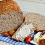 Pâine din făină integrală cu lapte bătut sau iaurt – pâine toast foarte pufoasă și moale