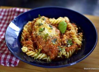 Piept de pui a la pizzaiola sau parmigiana cu sos de roșii, mozzarella și parmezan – gratinat la cuptor cel mai bun piept de pui gratinat la cuptor cu sos de rosii si branza mozzarella si parmezan