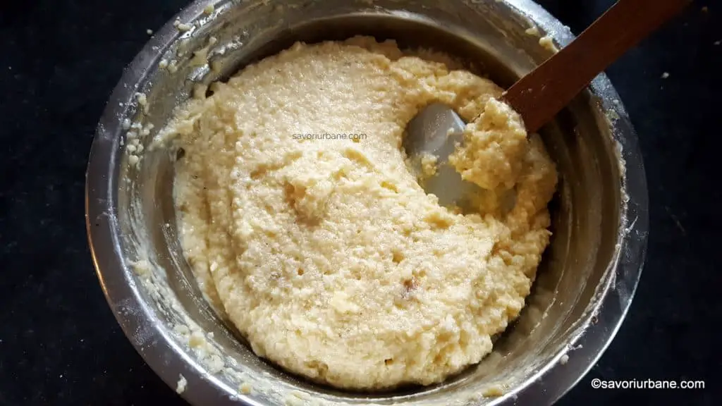 cum se face crema frangipane cu migdale unt zahar si oua (3)