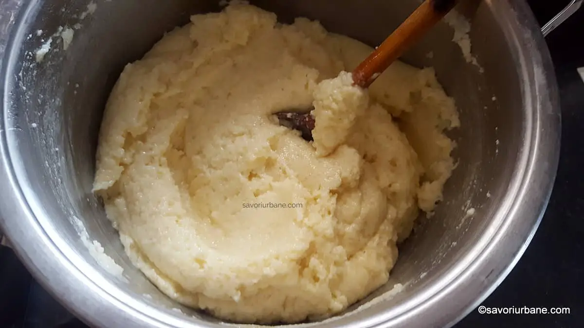 preparare gris cu lapte pentru gnocchi alla romana (3)