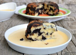 Gubă cu mac sau budincă de cornuri cu mac și sos de vanilie – rețeta de mákos guba Budincă de cornuri la cuptor cu mac și sos de vanilie - rețeta de mákos guba savori urbane